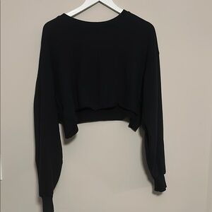 Aritzia TNA Cropped Sweatshirt